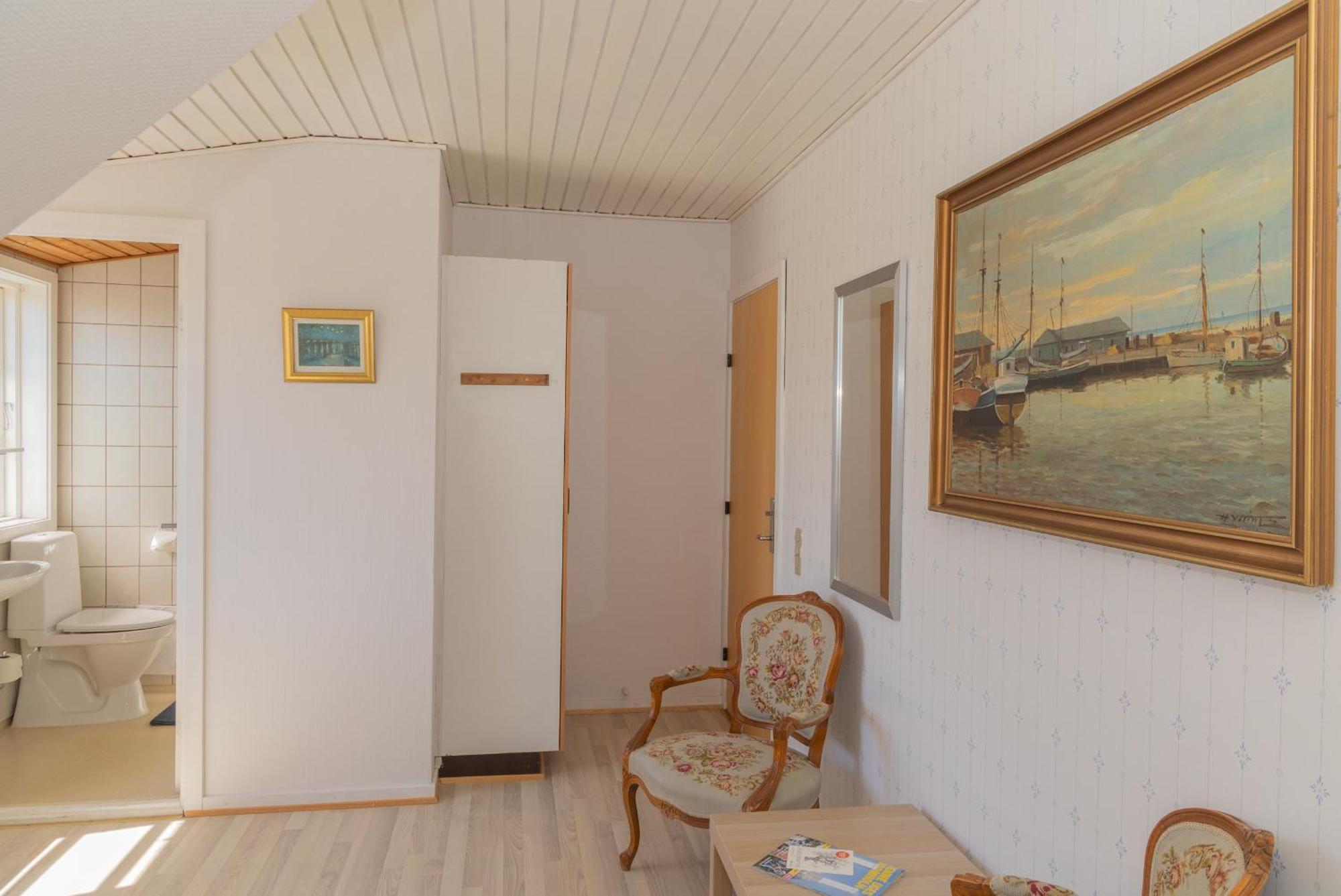 Pension Slaegtsgaarden Allinge-Sandvig Exterior foto