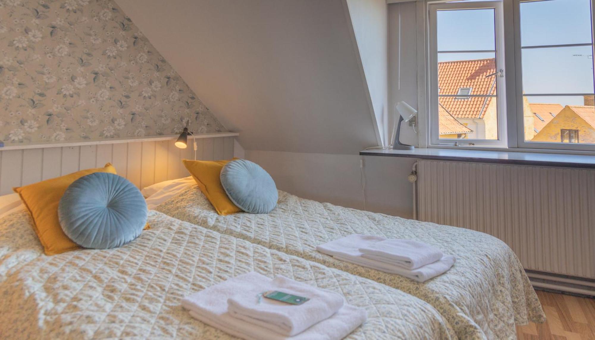 Pension Slaegtsgaarden Allinge-Sandvig Exterior foto