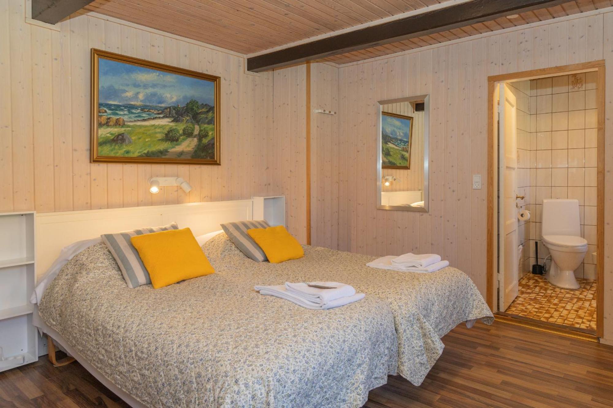 Pension Slaegtsgaarden Allinge-Sandvig Exterior foto